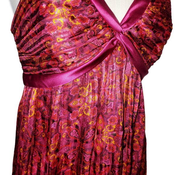 Laundry Silk halter gown - Picture 9 of 12
